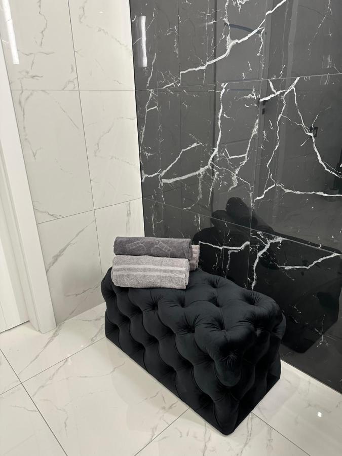 Glamroom Apartment *